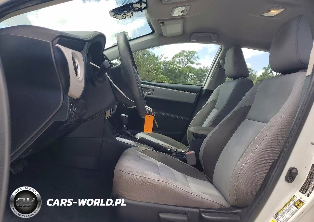 2017 Toyota Corolla Le VIN:2T1BURHE8HC898690 - 7