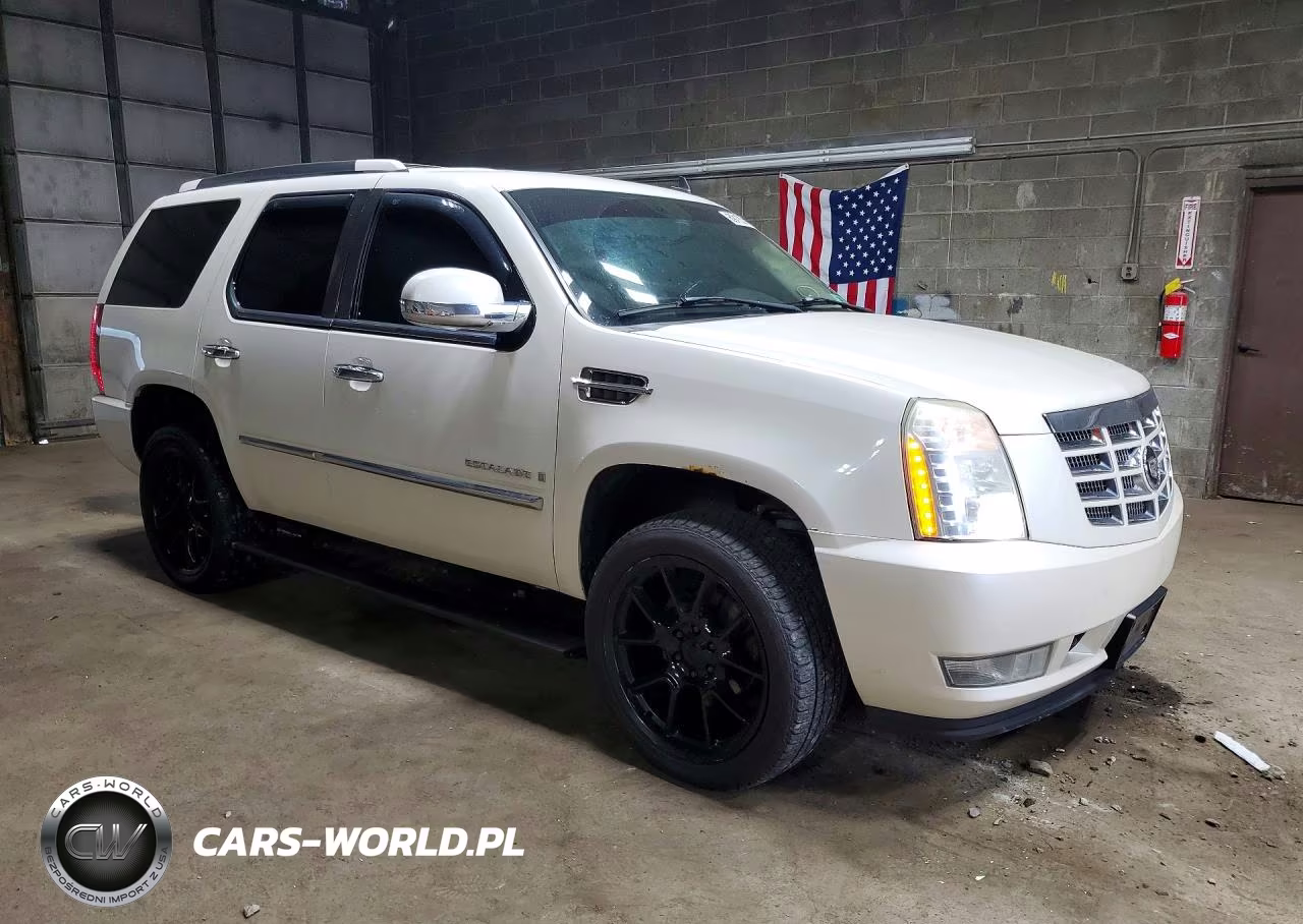2007 Cadillac Escalade Luxury VIN:1GYFK63847R167163 - 4