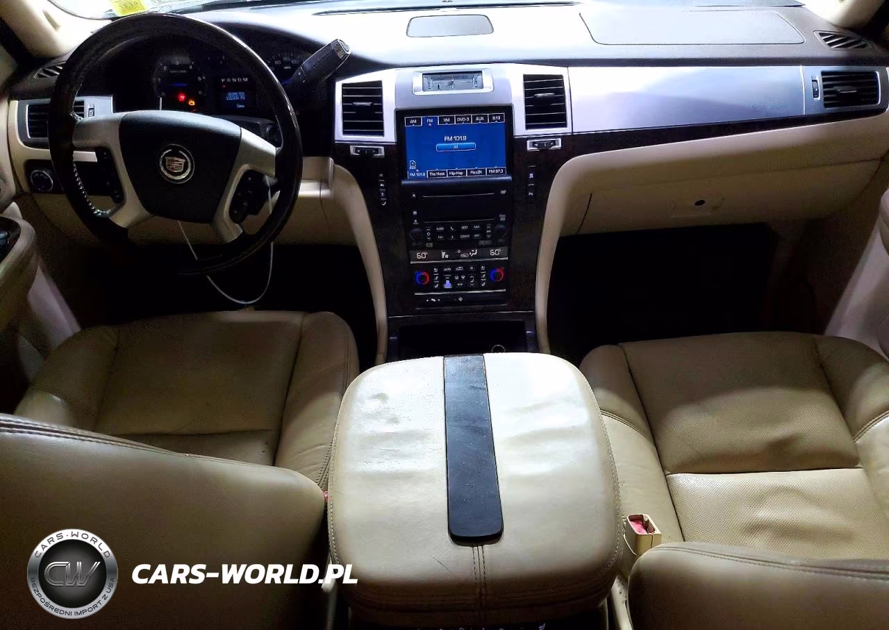 2007 Cadillac Escalade Luxury VIN:1GYFK63847R167163 - 8