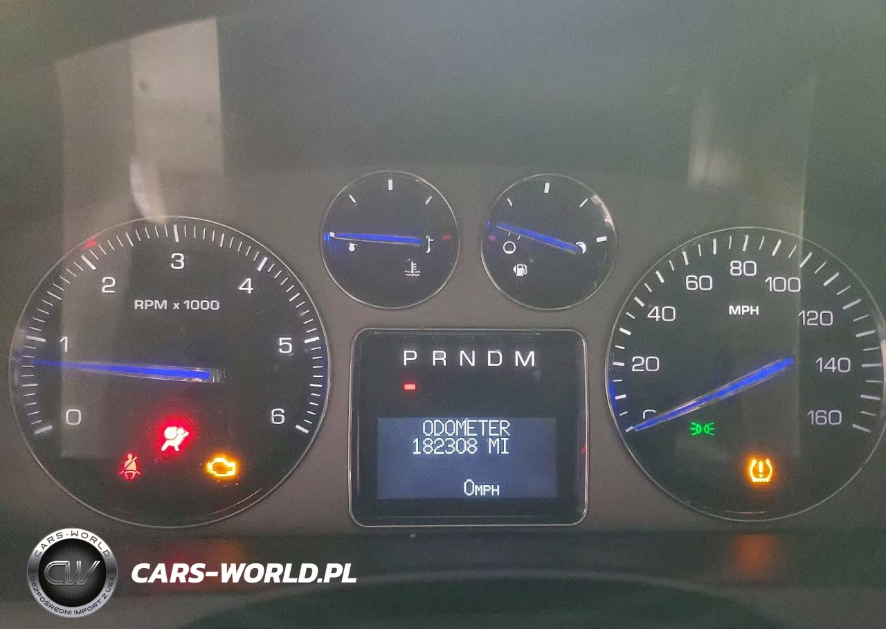2007 Cadillac Escalade Luxury VIN:1GYFK63847R167163 - 9