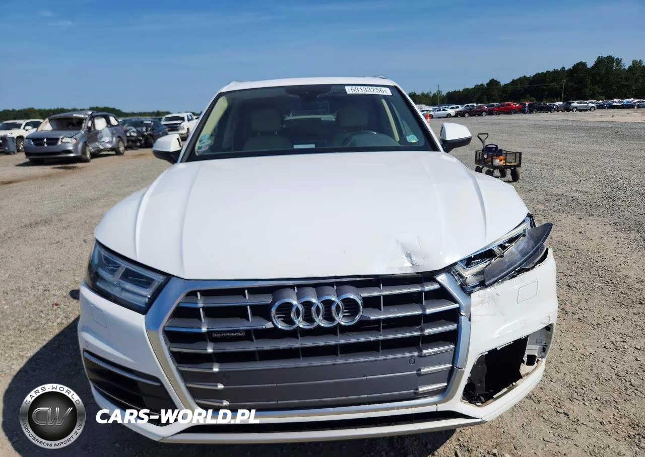 2018 Audi Q5 Premium Plus VIN:WA1BNAFY0J2013635 - 5