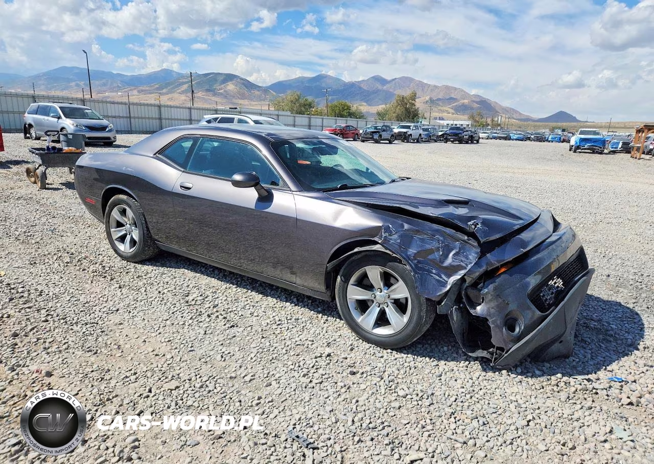 2015 Dodge Challenger Sxt VIN:2C3CDZAG5FH730688 - 4