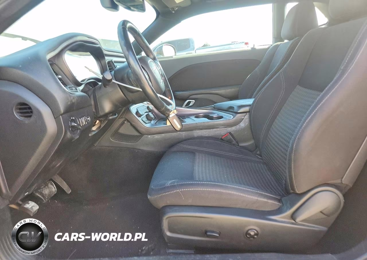 2015 Dodge Challenger Sxt VIN:2C3CDZAG5FH730688 - 7