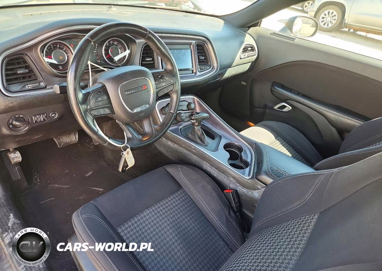 2015 Dodge Challenger Sxt VIN:2C3CDZAG5FH730688 - 8