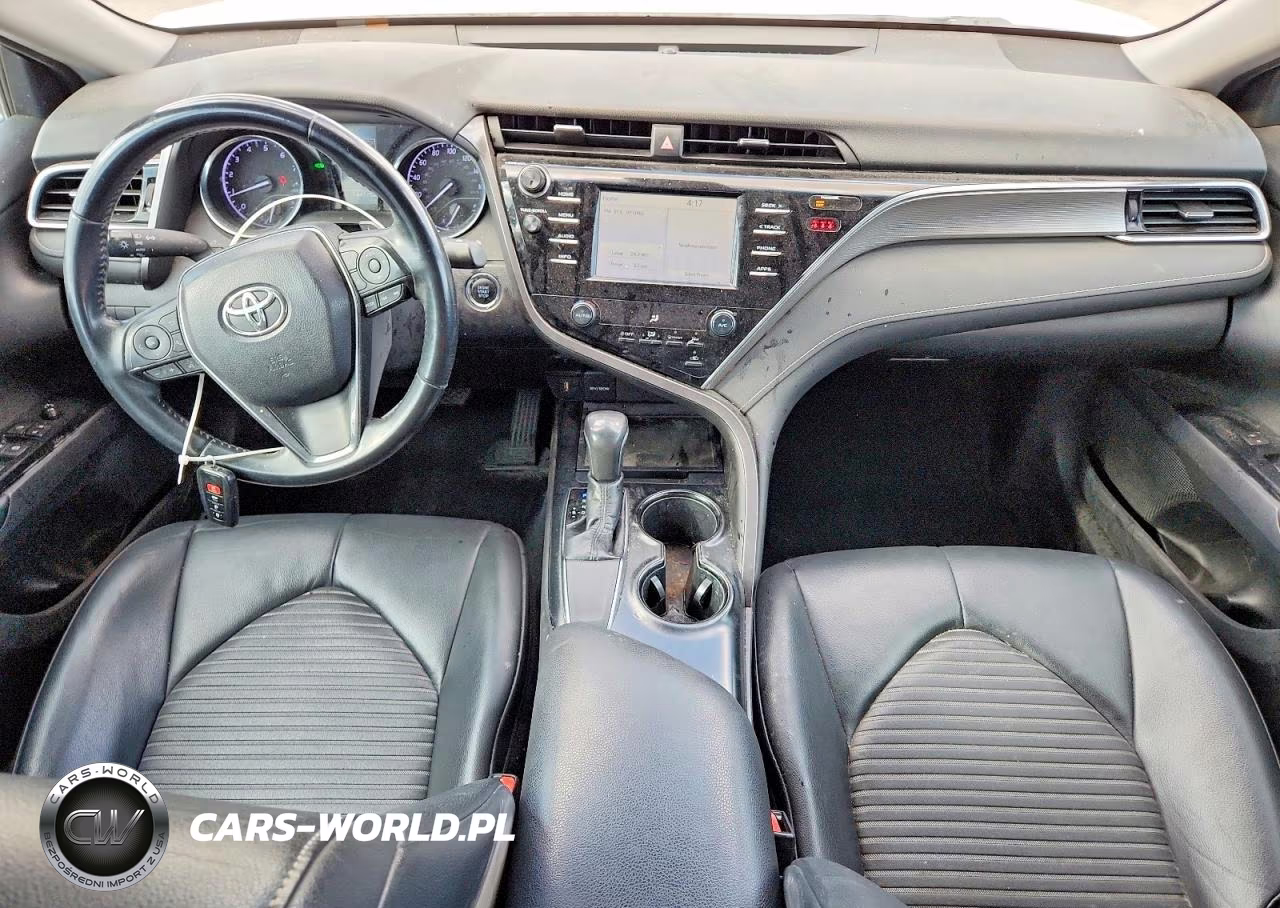 2018 Toyota Camry Se VIN:4T1B11HKXJU631572 - 8