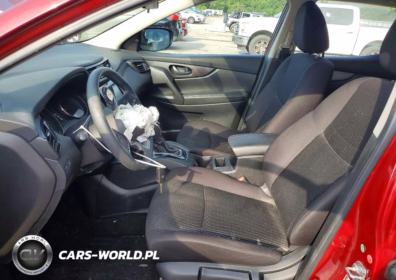 2019 Nissan Rogue Sport S VIN:JN1BJ1CR7KW352369 - 7