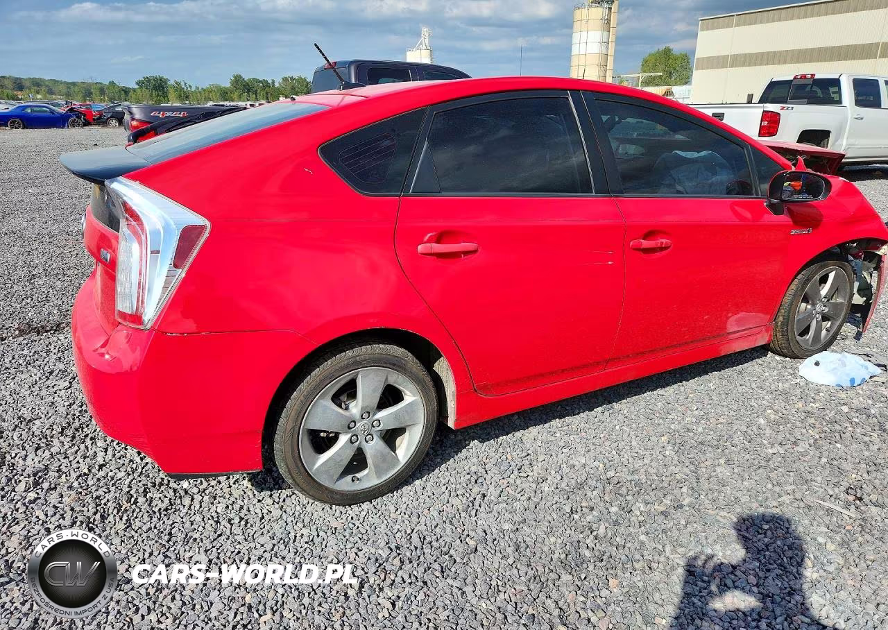 2015 Toyota Prius Persona Series VIN:JTDKN3DU4F0398511 - 3