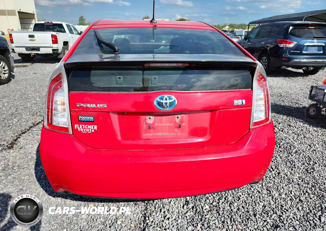 2015 Toyota Prius Persona Series VIN:JTDKN3DU4F0398511 - 6