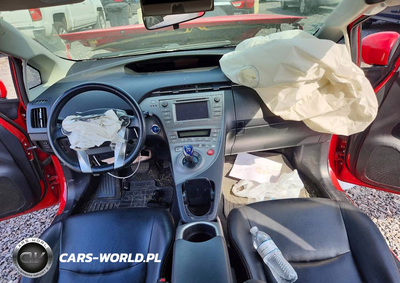 2015 Toyota Prius Persona Series VIN:JTDKN3DU4F0398511 - 8