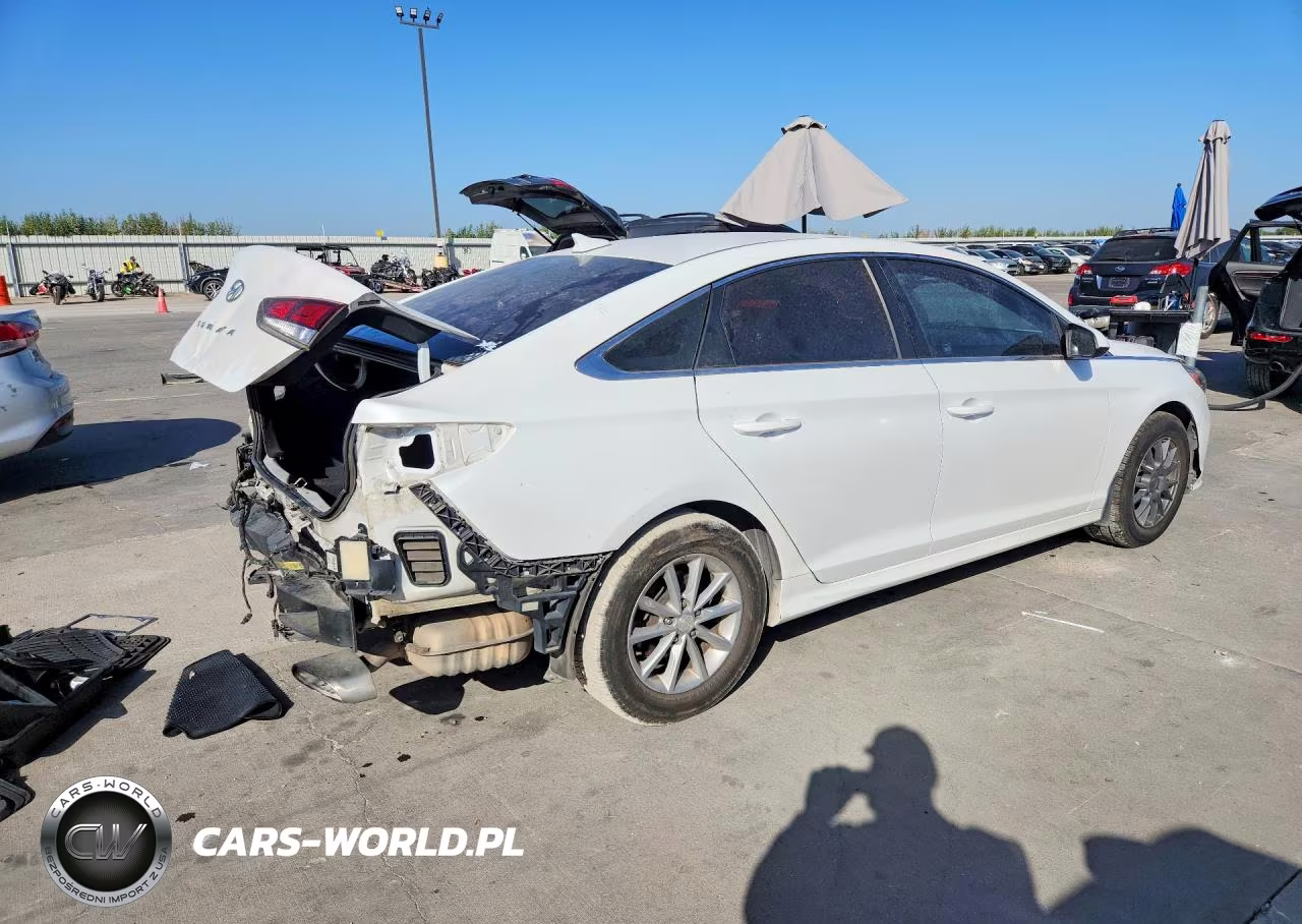 2019 Hyundai Sonata Se VIN:5NPE24AF3KH781578 - 3