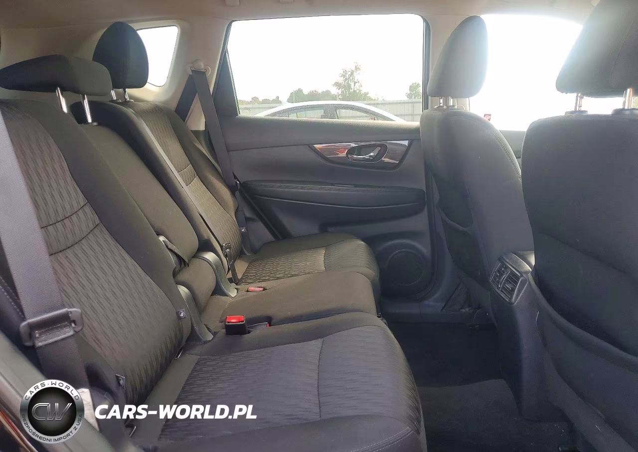 2019 Nissan Rogue S VIN:5N1AT2MV5KC834453 - 11
