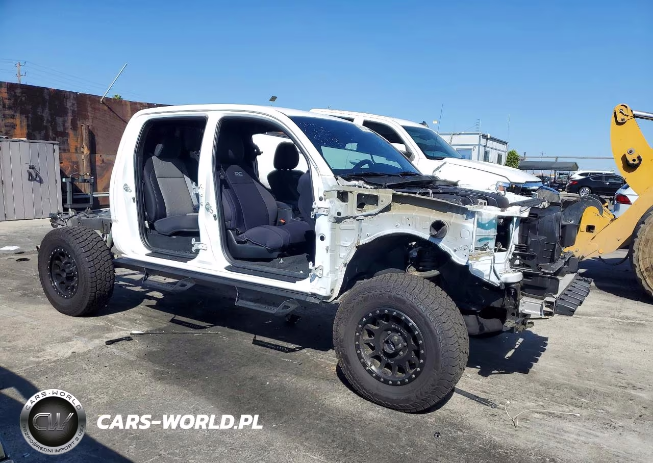 2022 Toyota Tacoma Trd Off-Road VIN:3TMAZ5CN3NM176480 - 4