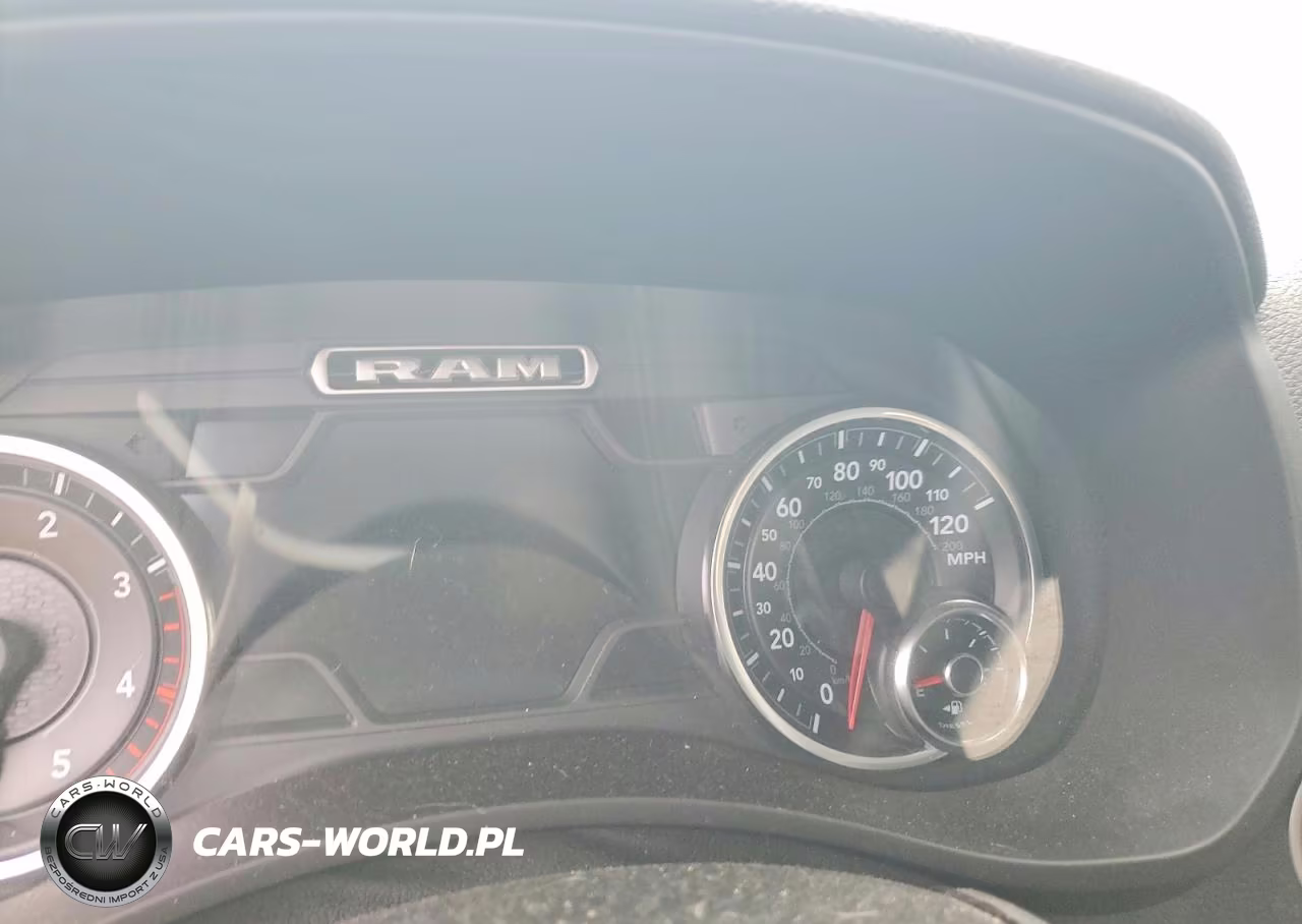 2021 Ram 2500 Big Horn VIN:3C6UR5DL6MG660836 - 9