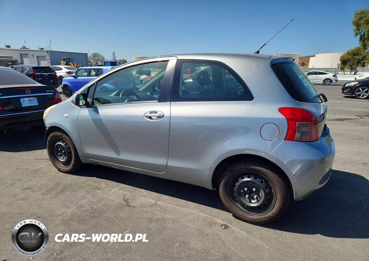 2007 Toyota Yaris Base VIN:JTDJT923675093921 - 2