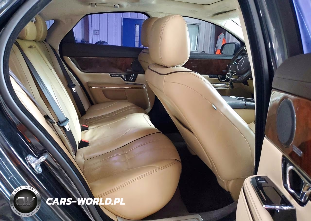 2014 Jaguar Xj Supercharged VIN:SAJWA1GT0EMV70059 - 10