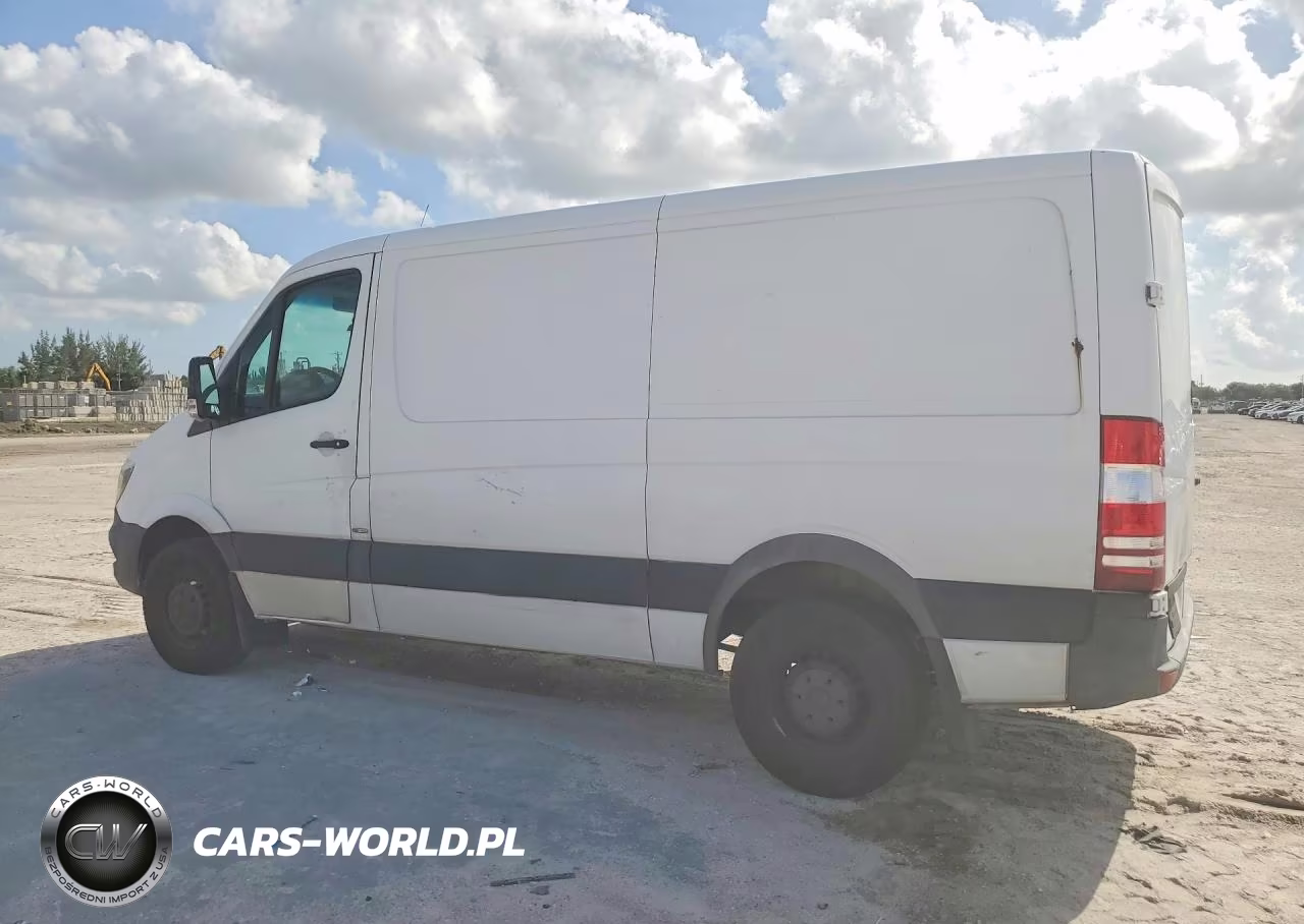 2016 Mercedes-Benz Sprinter 2500 VIN:WD3PE7DD4GP253159 - 2