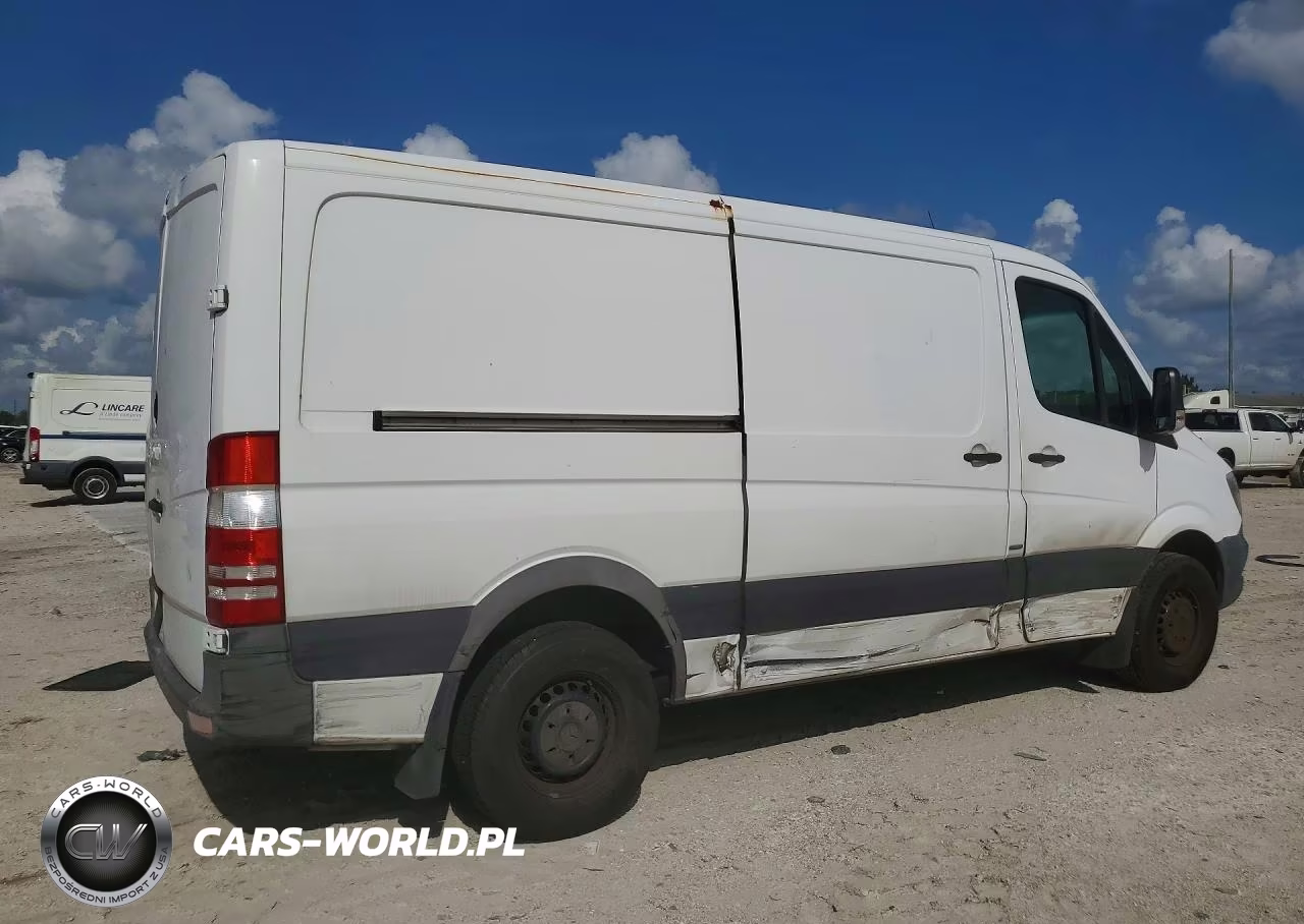 2016 Mercedes-Benz Sprinter 2500 VIN:WD3PE7DD4GP253159 - 3