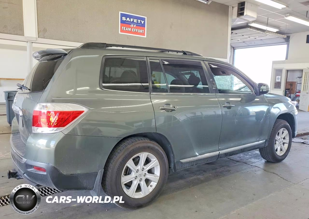 2013 Toyota Highlander Se VIN:5TDBK3EH1DS239403 - 3