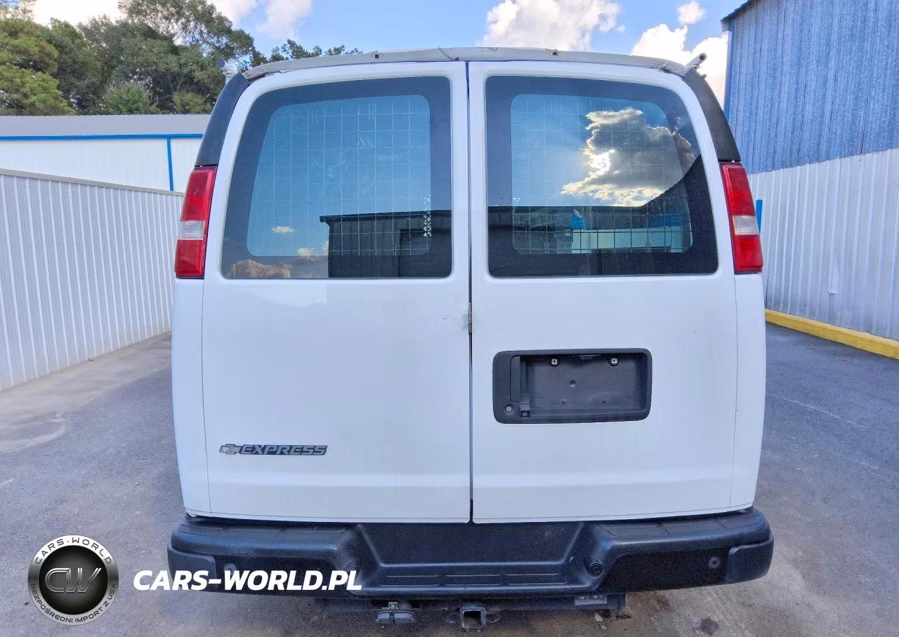 2020 Chevrolet Express G2500 Lt VIN:1GCWGAFP7L1258210 - 6