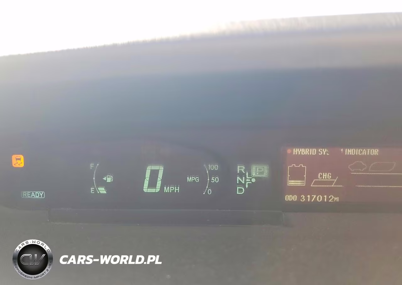 2014 Toyota Prius Two VIN:JTDKN3DUXE1761113 - 9