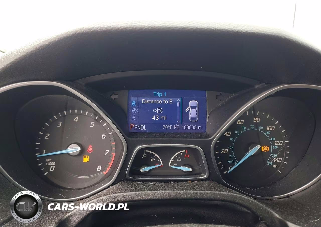 2013 Ford Focus VIN:1FADP3F24DL218864 - 9