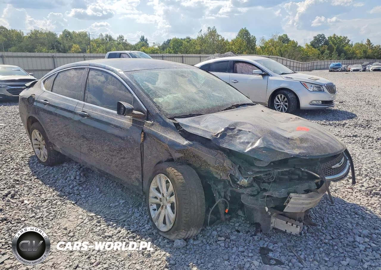 2016 Chrysler 200 Limited VIN:1C3CCCAB6GN191690 - 4