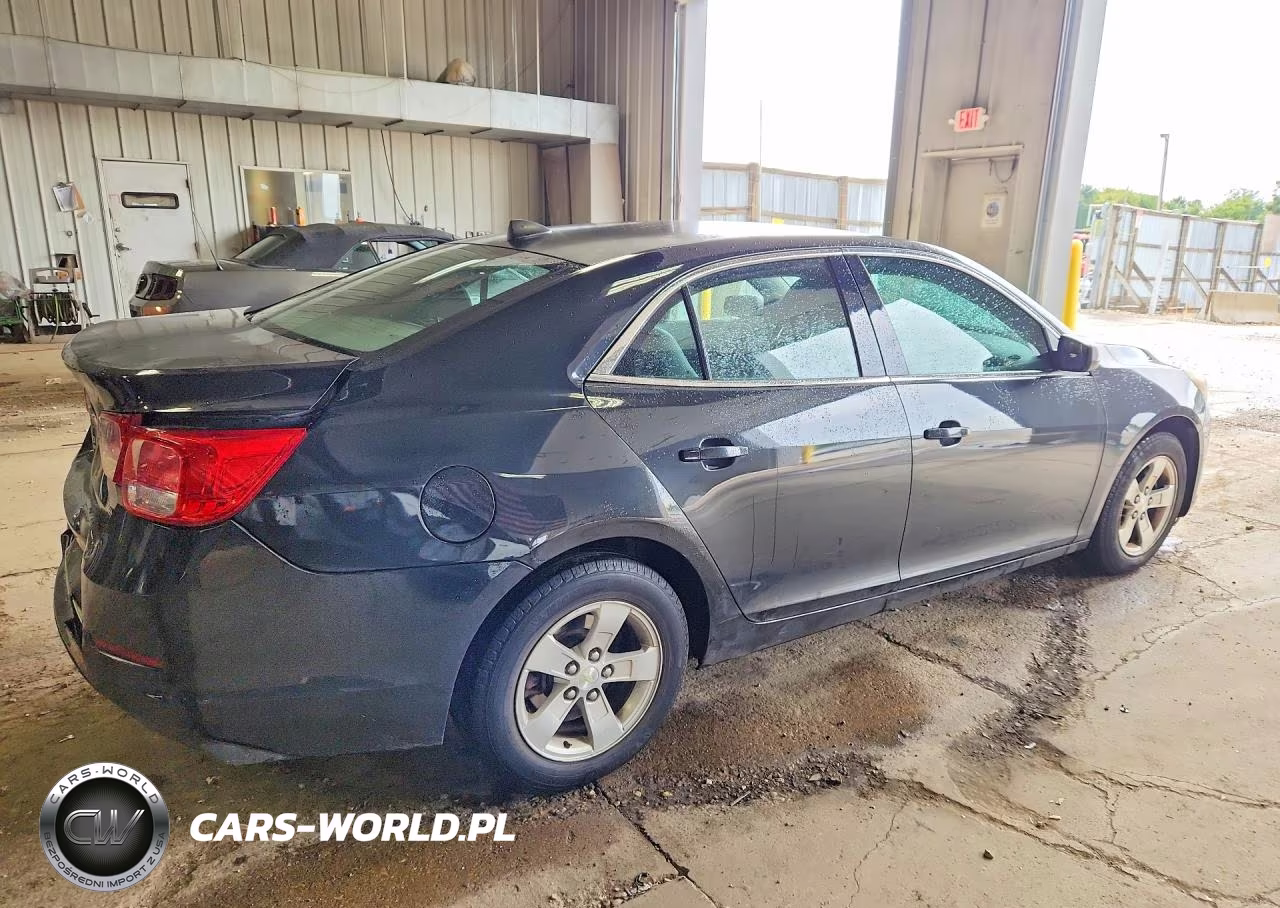 2013 Chevrolet Malibu Ls VIN:1G11B5SA2DF355068 - 3