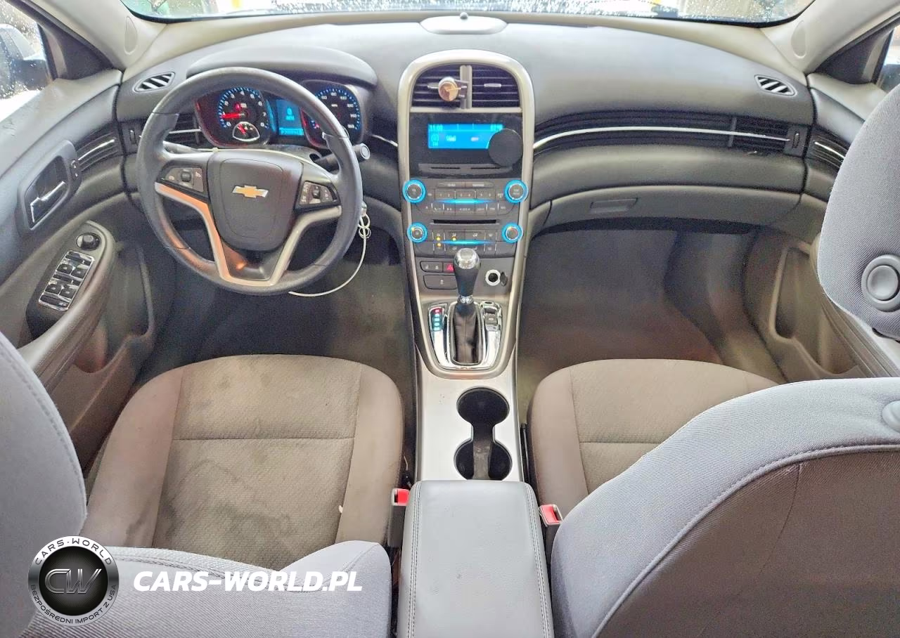 2013 Chevrolet Malibu Ls VIN:1G11B5SA2DF355068 - 8