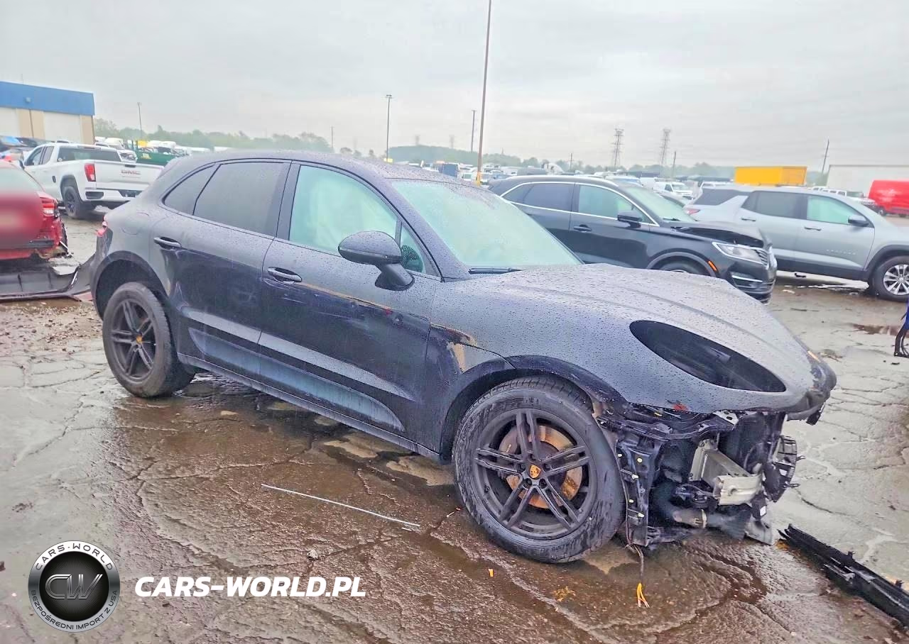 2018 Porsche Macan VIN:WP1AA2A54JLB07705 - 4