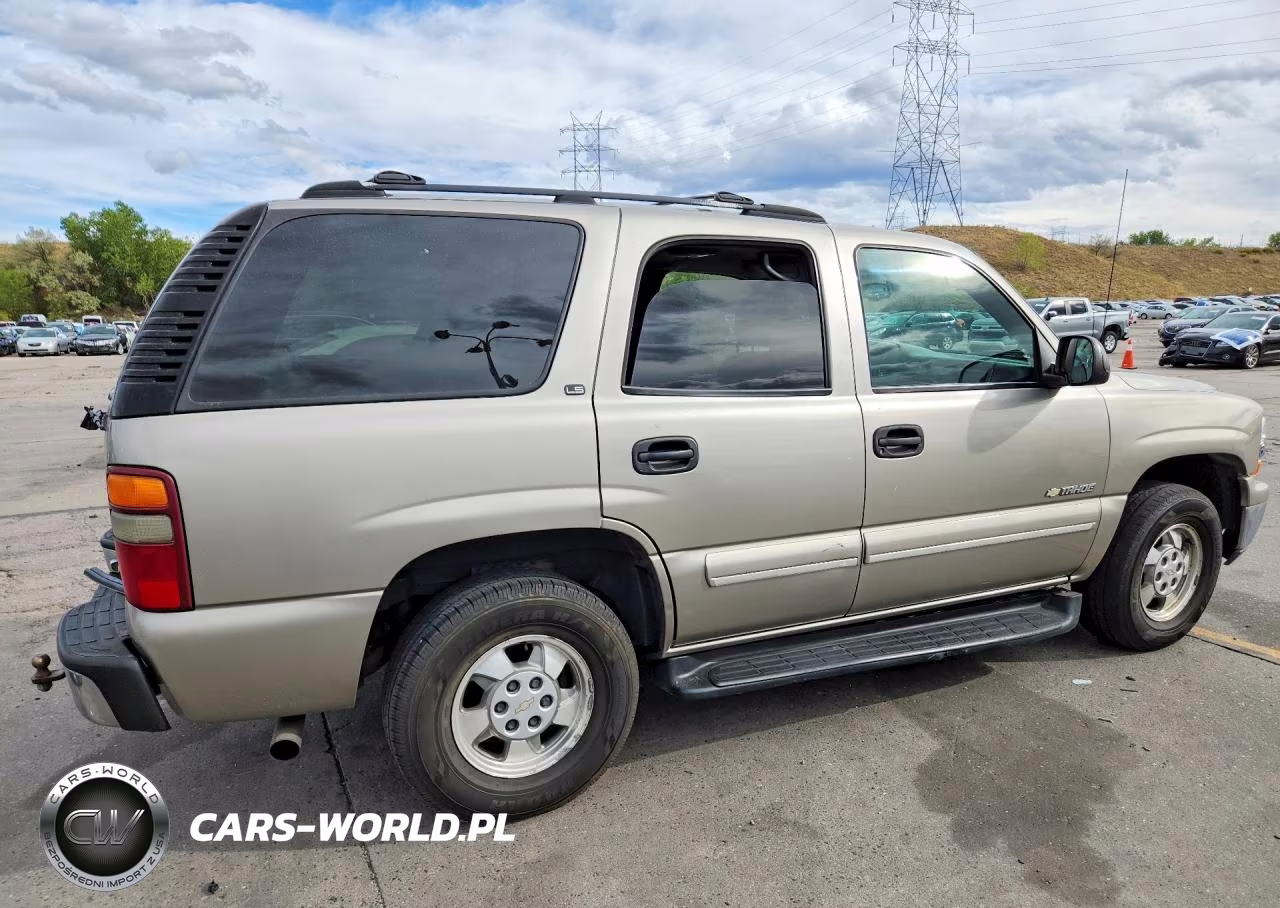 2000 Chevrolet Tahoe K1500 VIN:1GNEK13T2YJ210723 - 3