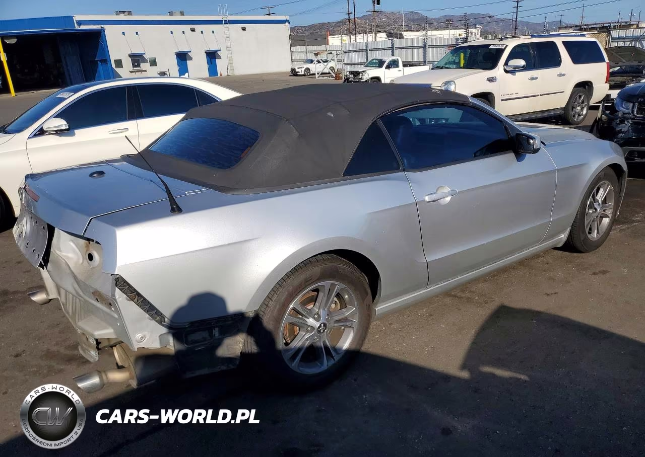 2014 Ford Mustang VIN:1ZVBP8EM0E5302491 - 3