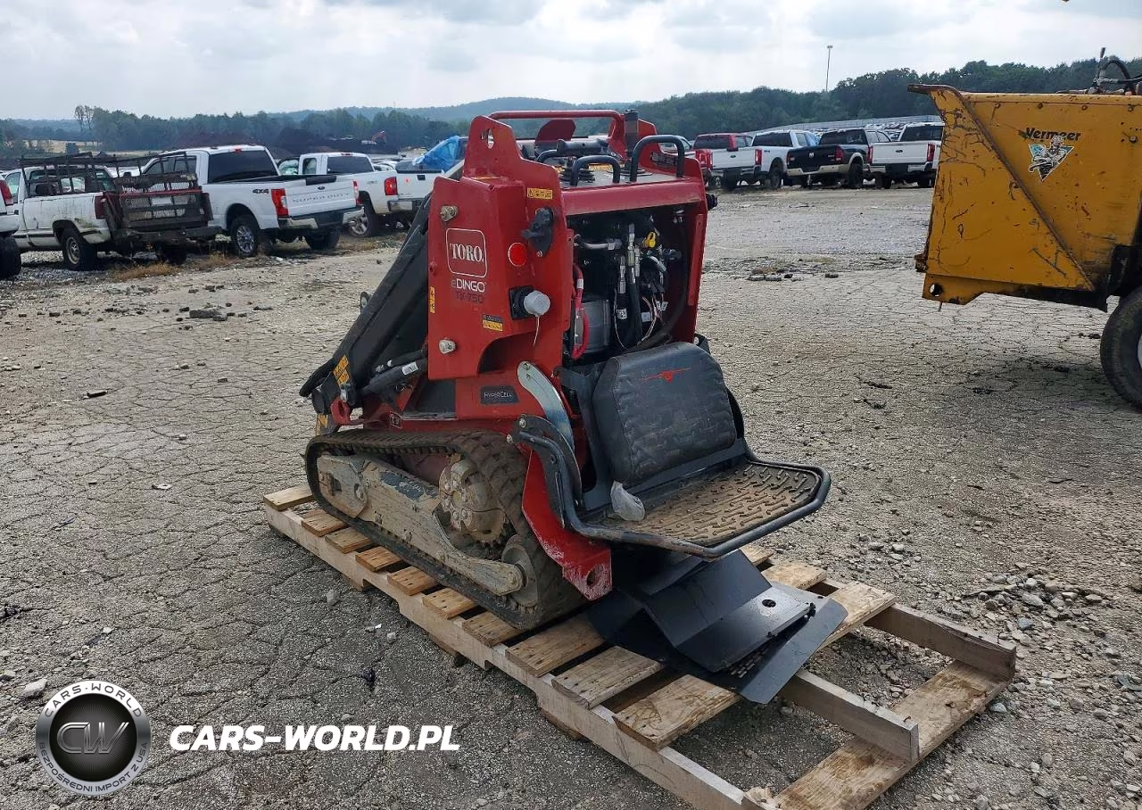 2026 Toro Mini Skid Steer Dingo Tx 750