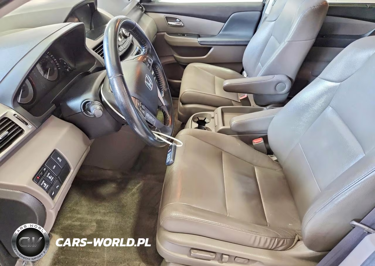 2015 Honda Odyssey Touring VIN:5FNRL5H9XFB043589 - 7