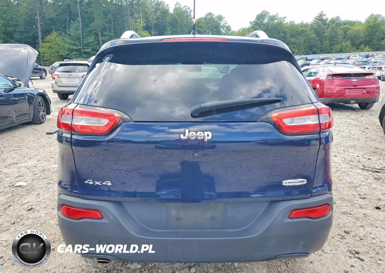 2016 Jeep Cherokee Latitude VIN:1C4PJMCB1GW280650 - 6