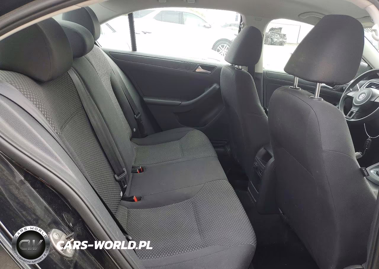 2013 Volkswagen Jetta Base VIN:3VW2K7AJ0DM428752 - 10