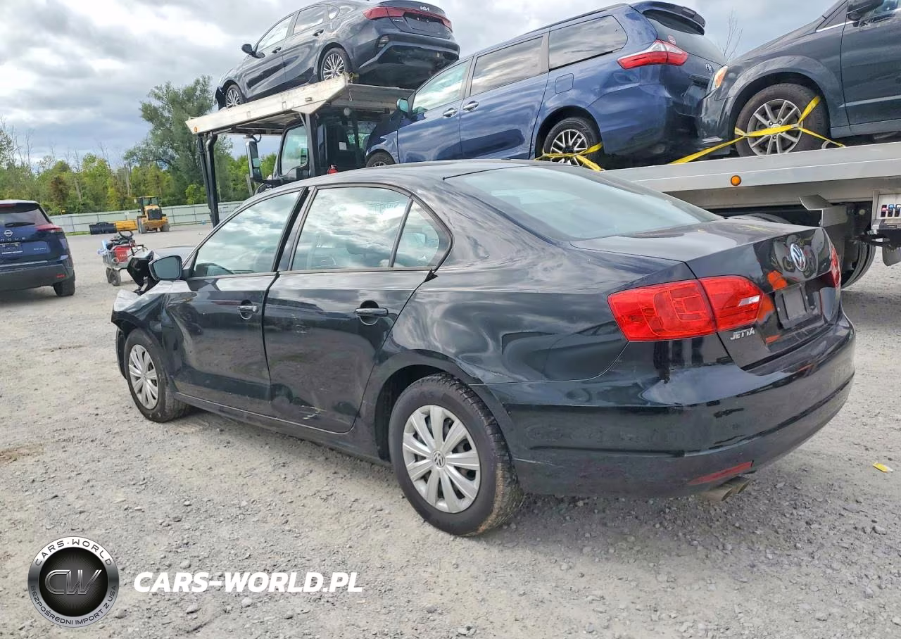 2013 Volkswagen Jetta Base VIN:3VW2K7AJ0DM428752 - 2