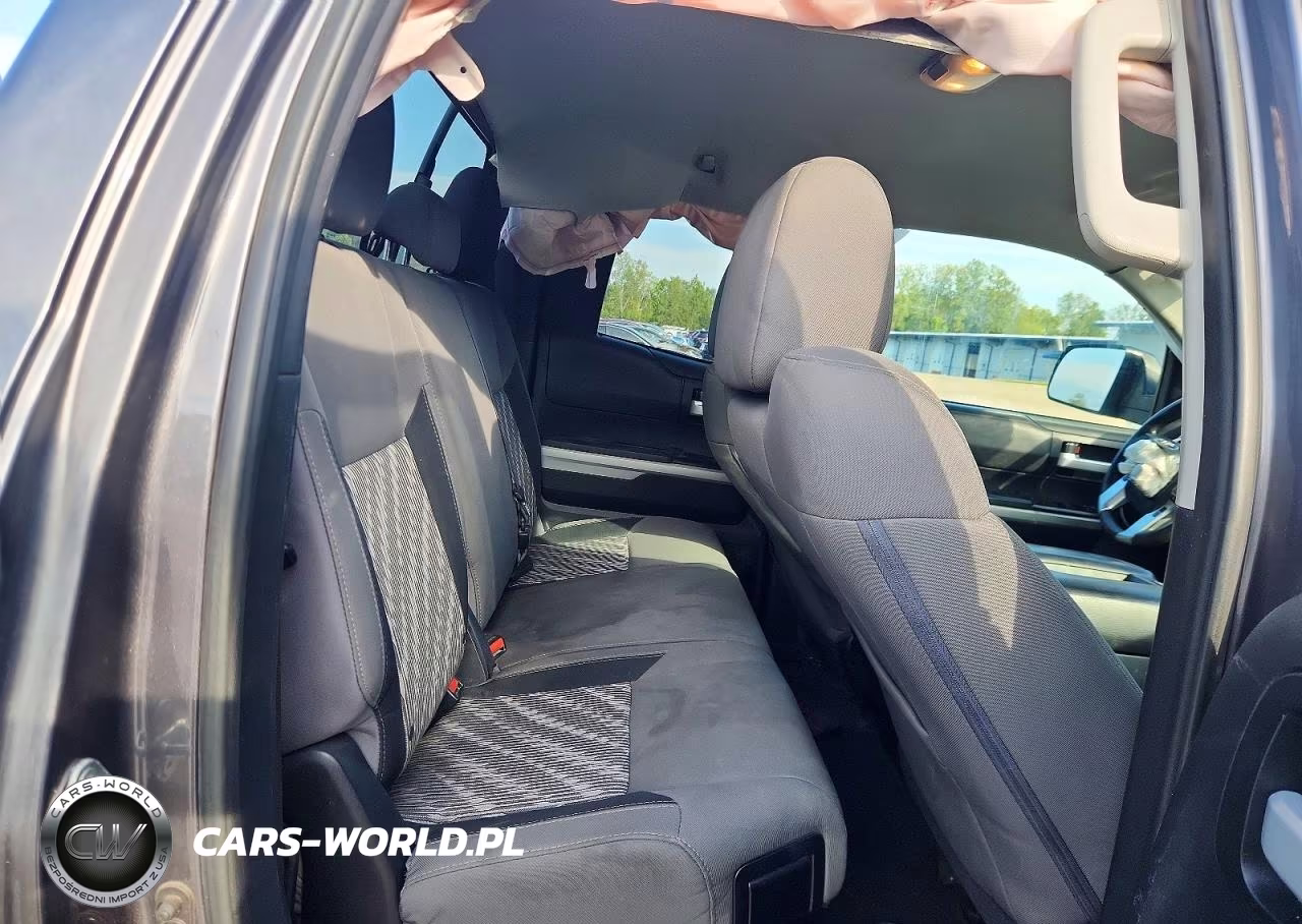 2018 Toyota Tundra Sr5 VIN:5TFUY5F14JX685491 - 10