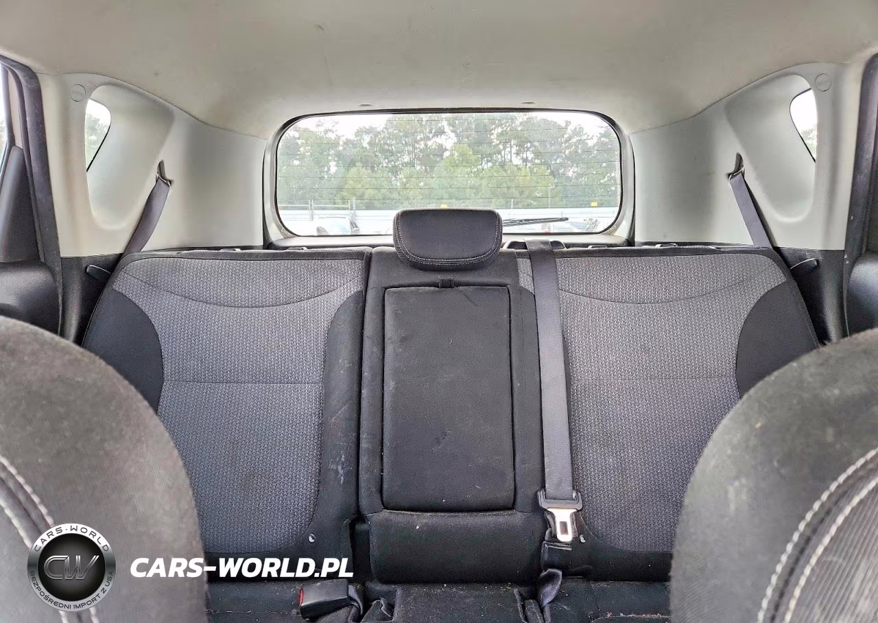 2018 Kia Soul + VIN:KNDJP3A57J7580920 - 10
