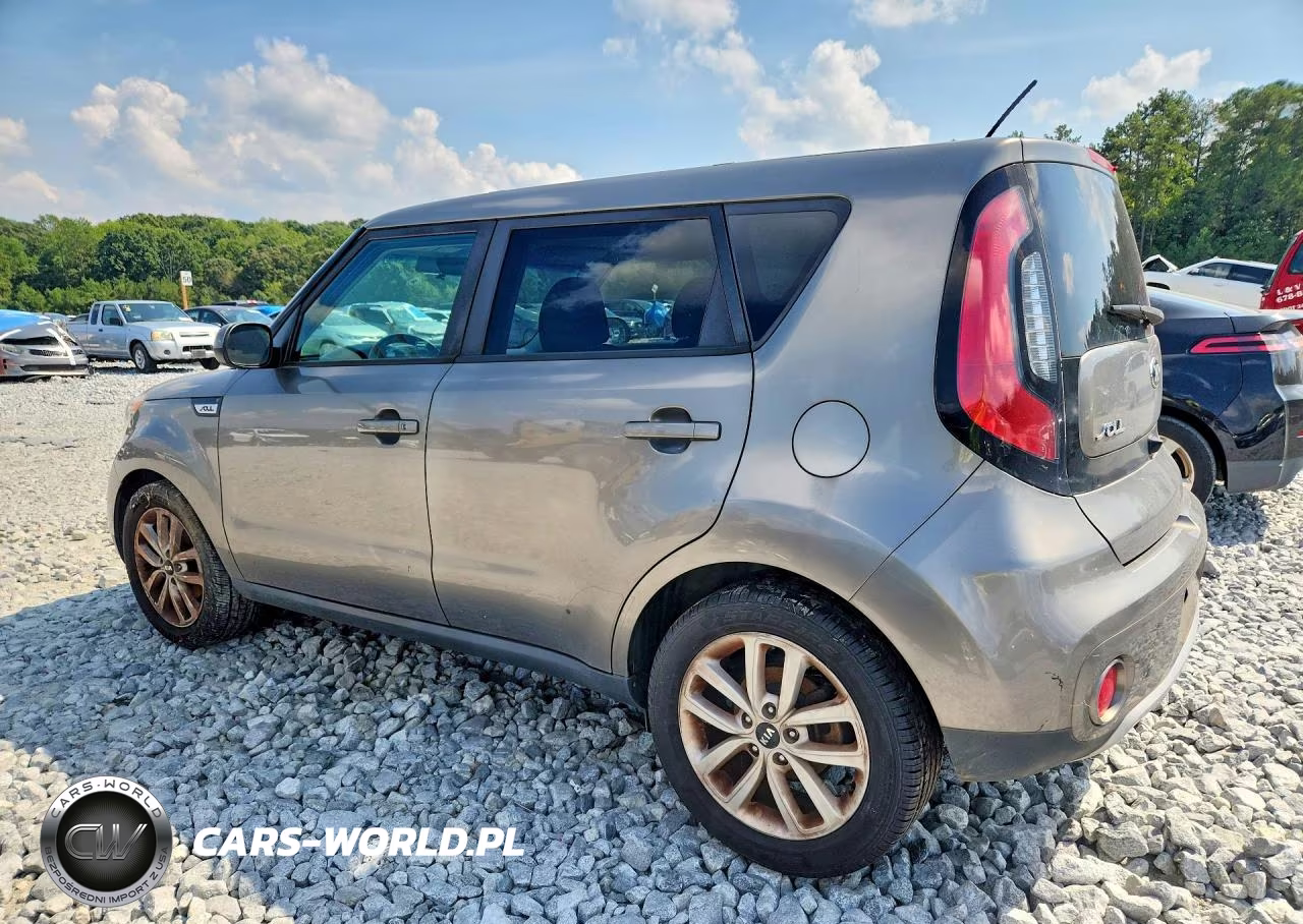 2018 Kia Soul + VIN:KNDJP3A57J7580920 - 2