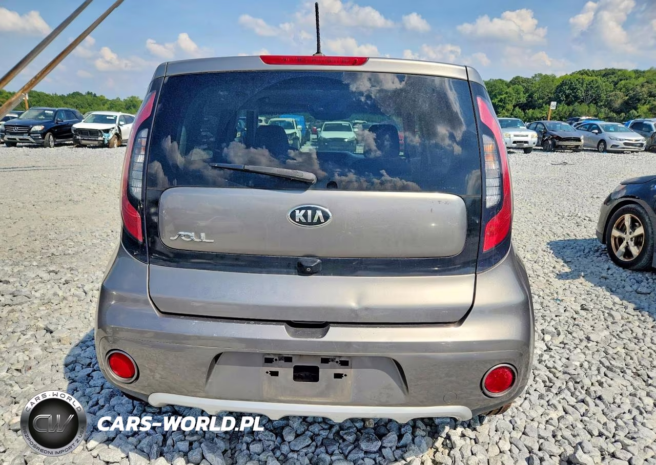 2018 Kia Soul + VIN:KNDJP3A57J7580920 - 6