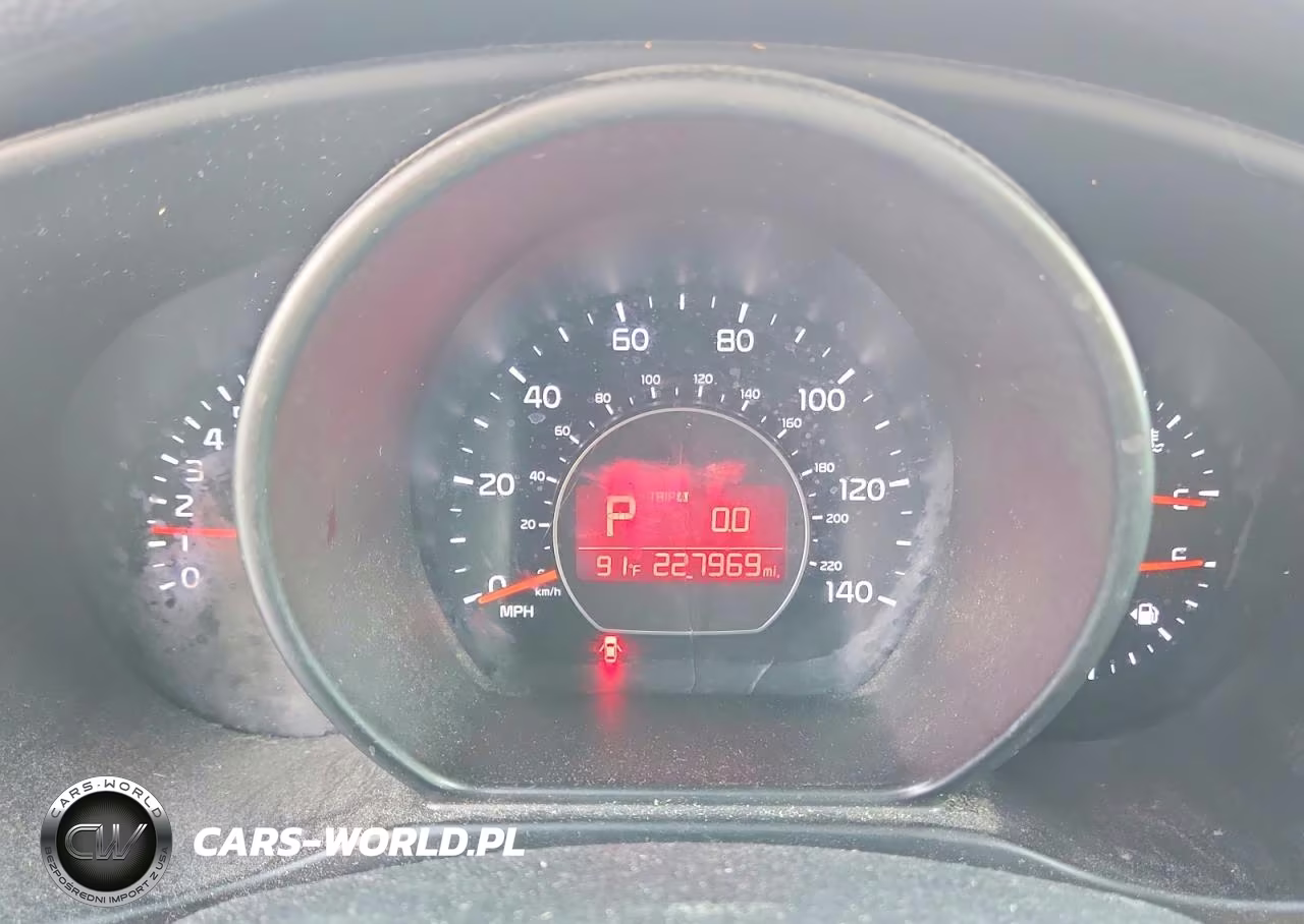 2018 Kia Soul + VIN:KNDJP3A57J7580920 - 9