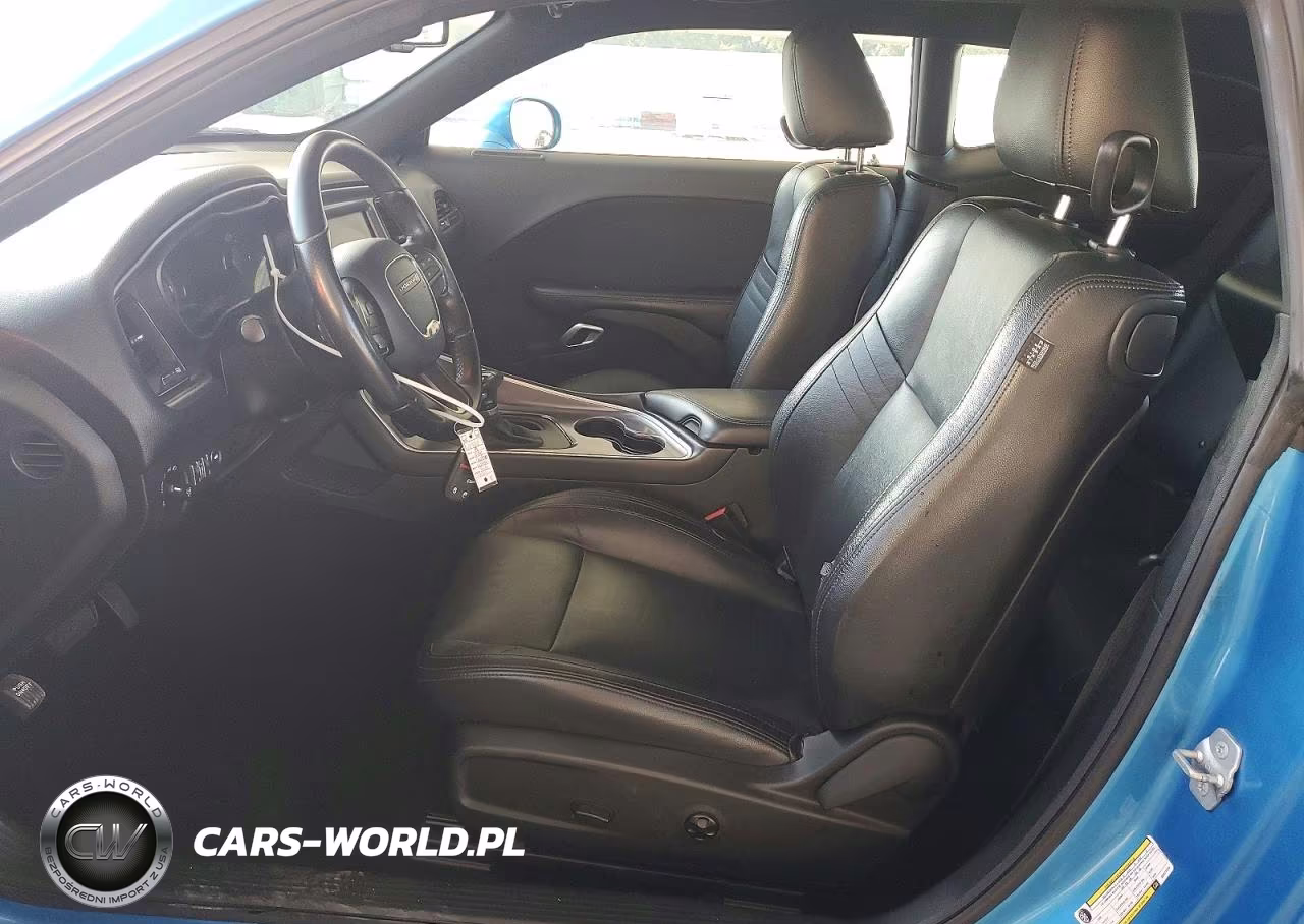 2019 Dodge Challenger Sxt VIN:2C3CDZAG7KH621255 - 7