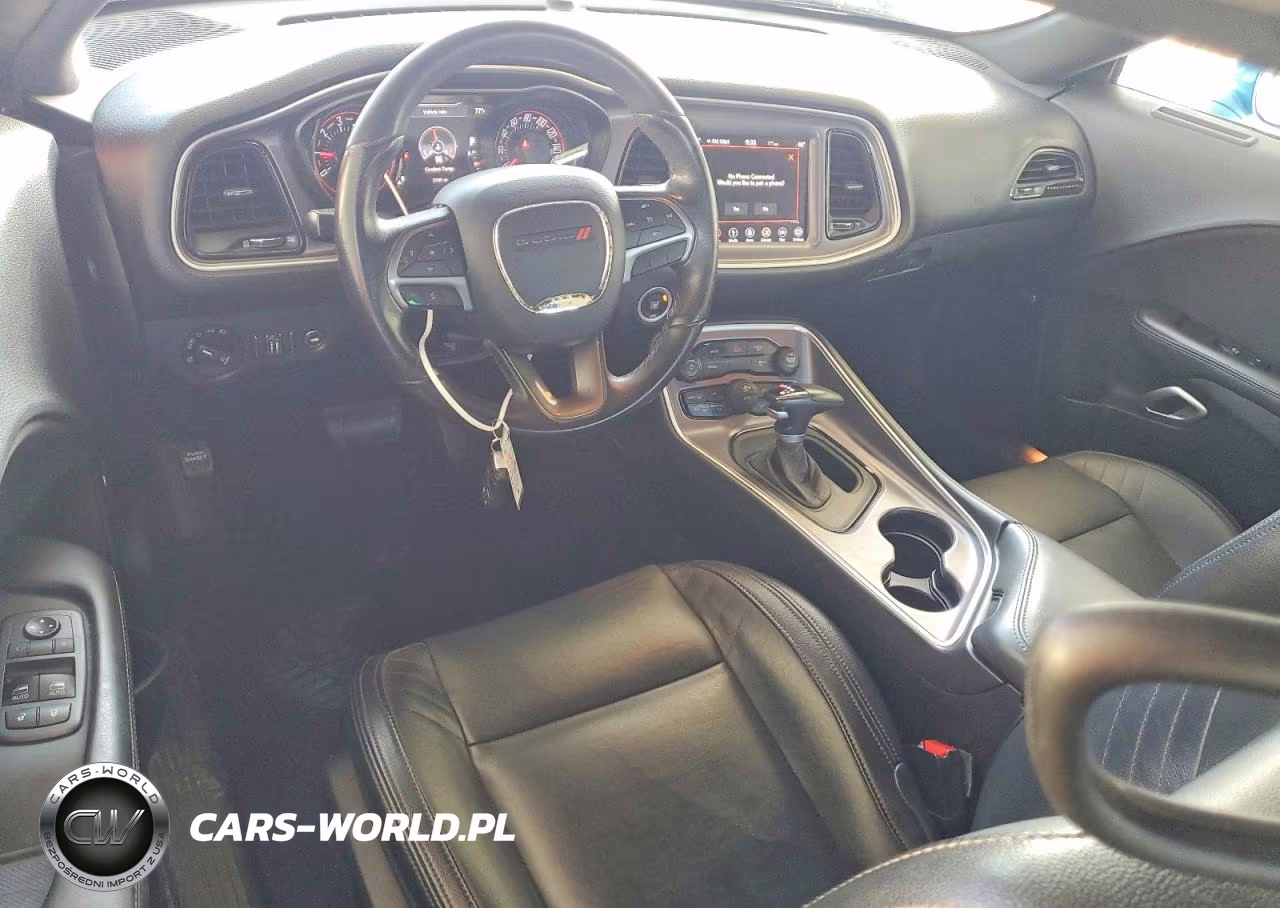 2019 Dodge Challenger Sxt VIN:2C3CDZAG7KH621255 - 8
