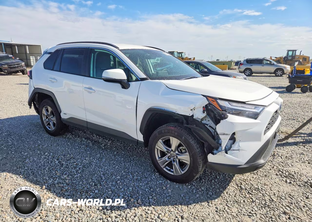2023 Toyota Rav4 Hybrid Xle VIN:2T3RWRFV8PW183666 - 4
