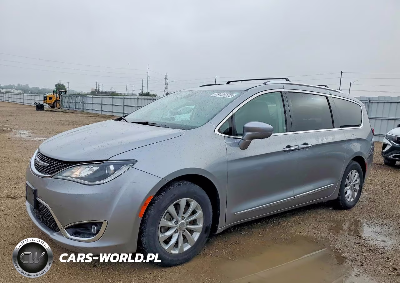 2019 Chrysler Pacifica Touring L – zdjęcie 1 z 13