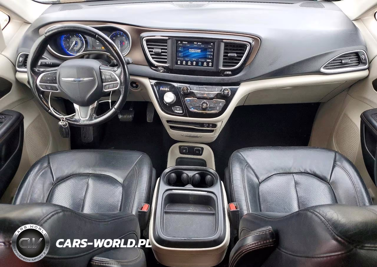 2019 Chrysler Pacifica Touring L VIN:2C4RC1BGXKR680593 - 8