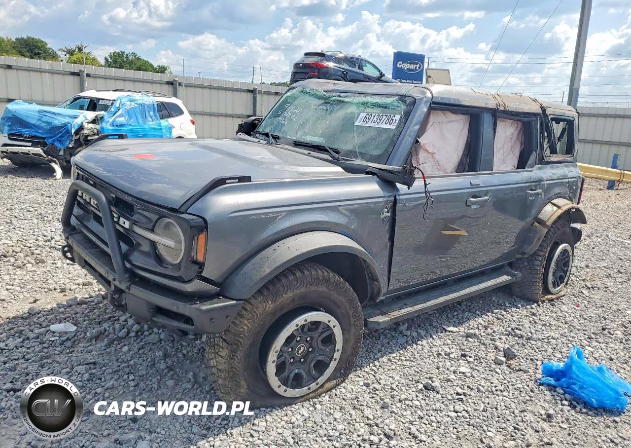 2022 Ford Bronco Base VIN:1FMEE5DP5NLB44026 - 1