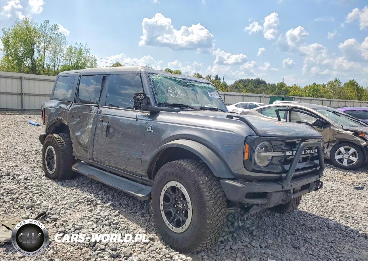 2022 Ford Bronco Base VIN:1FMEE5DP5NLB44026 - 4