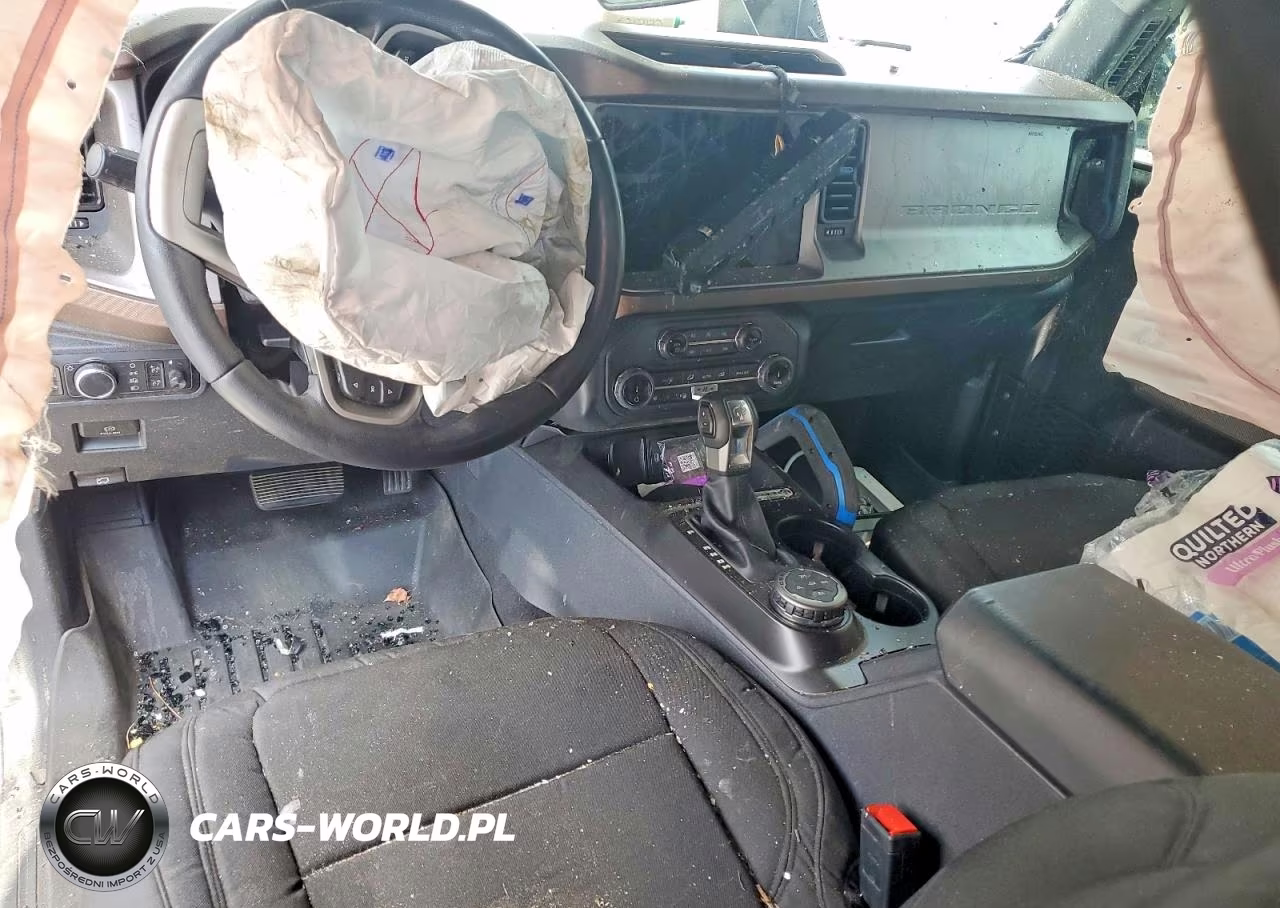 2022 Ford Bronco Base VIN:1FMEE5DP5NLB44026 - 8
