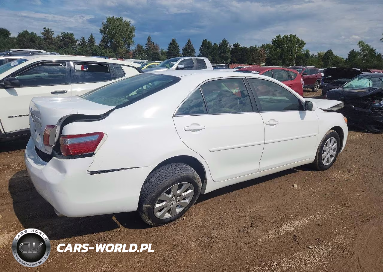 2007 Toyota Camry Xle VIN:4T1BE46KX7U586781 - 3